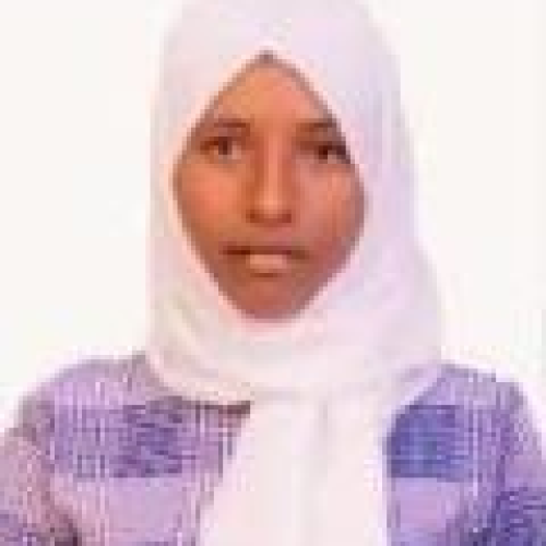 1763911194191483half body PHOTO - Setina Kemar Abdurahman